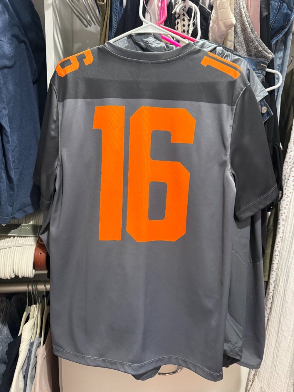 Nike Tennessee Volunteers #16 Football Jersey – Adult Small – Smokey Gray
